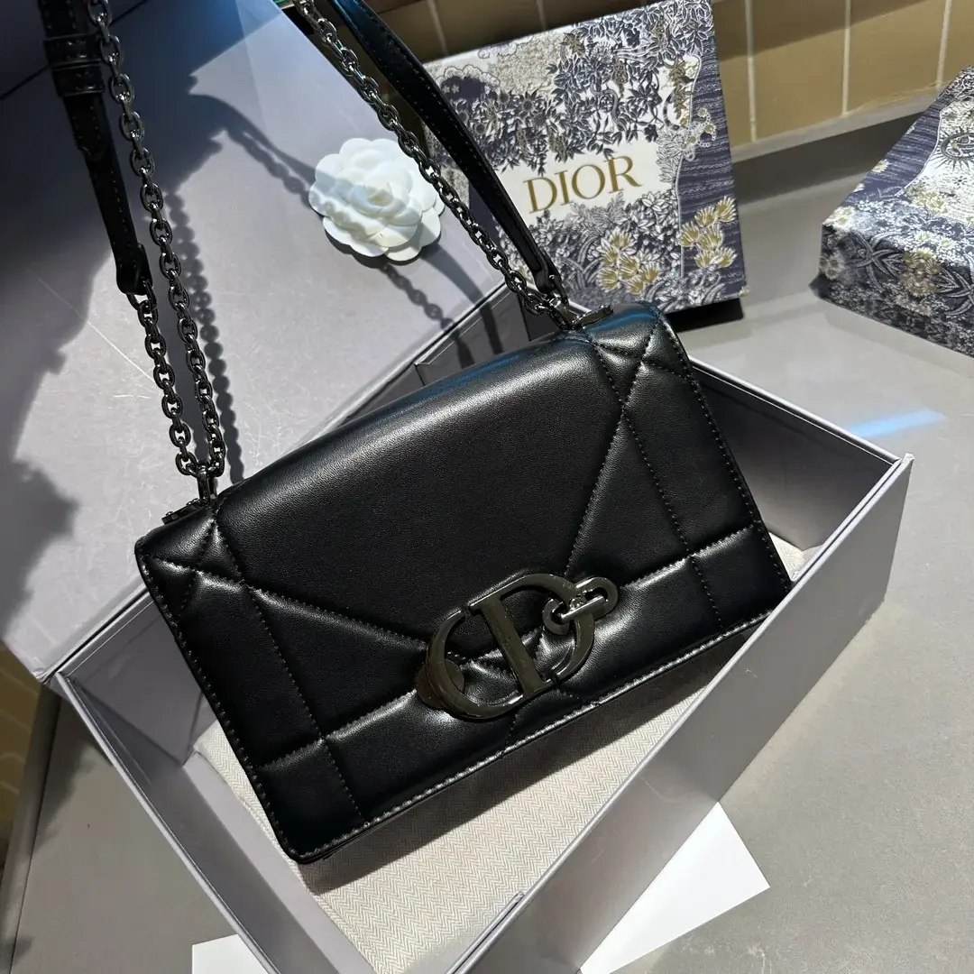 D new arrival MONTAIGNE bag size: 24 cm - image 9