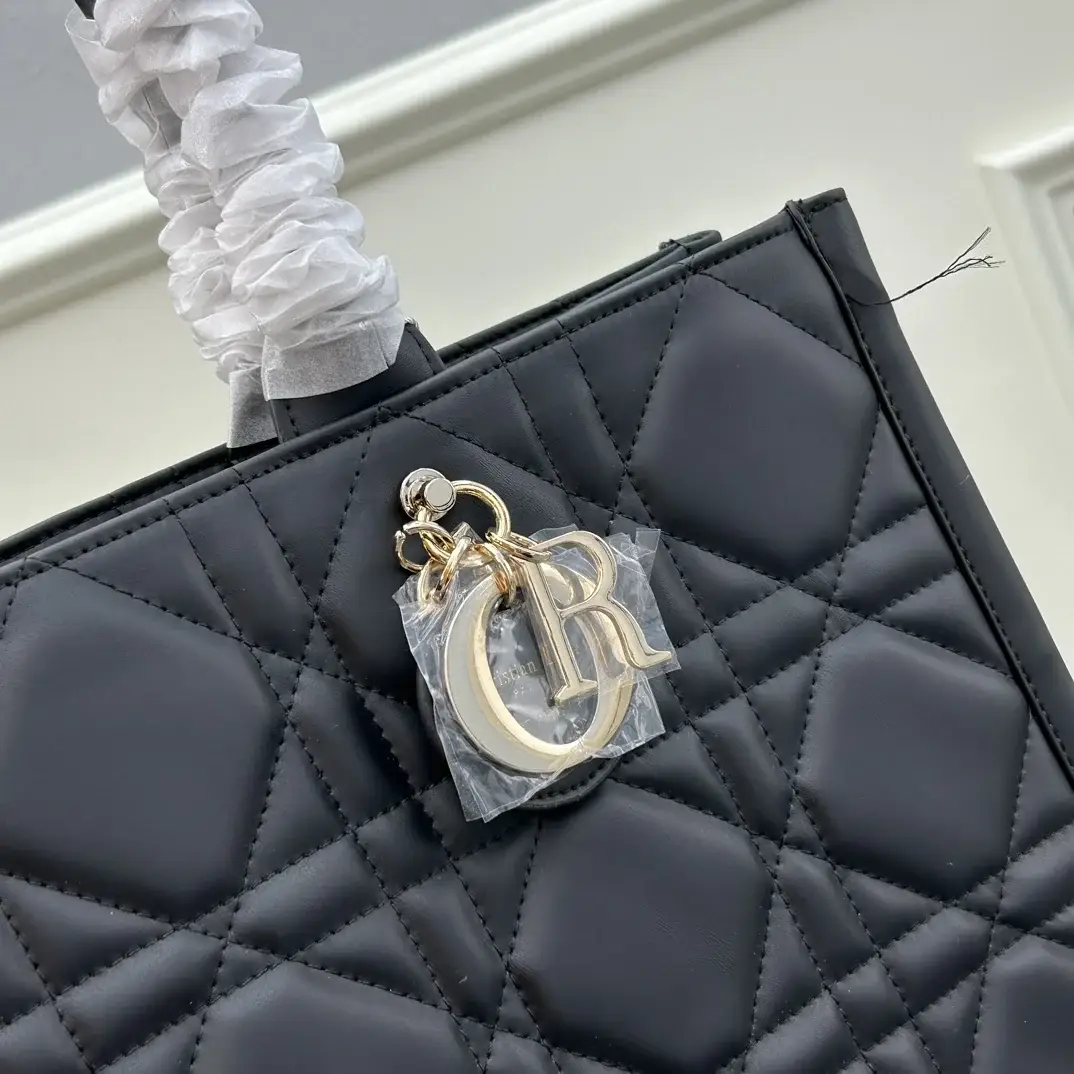 D new arrival tote bag size: 41x32x17 - image 14