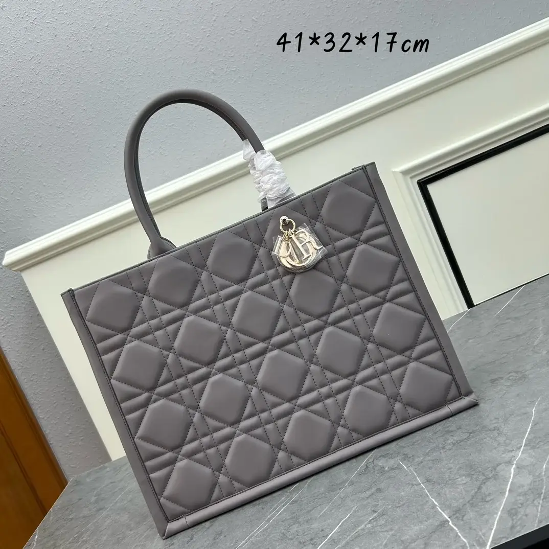 D new arrival tote bag size: 41x32x17 - image 3