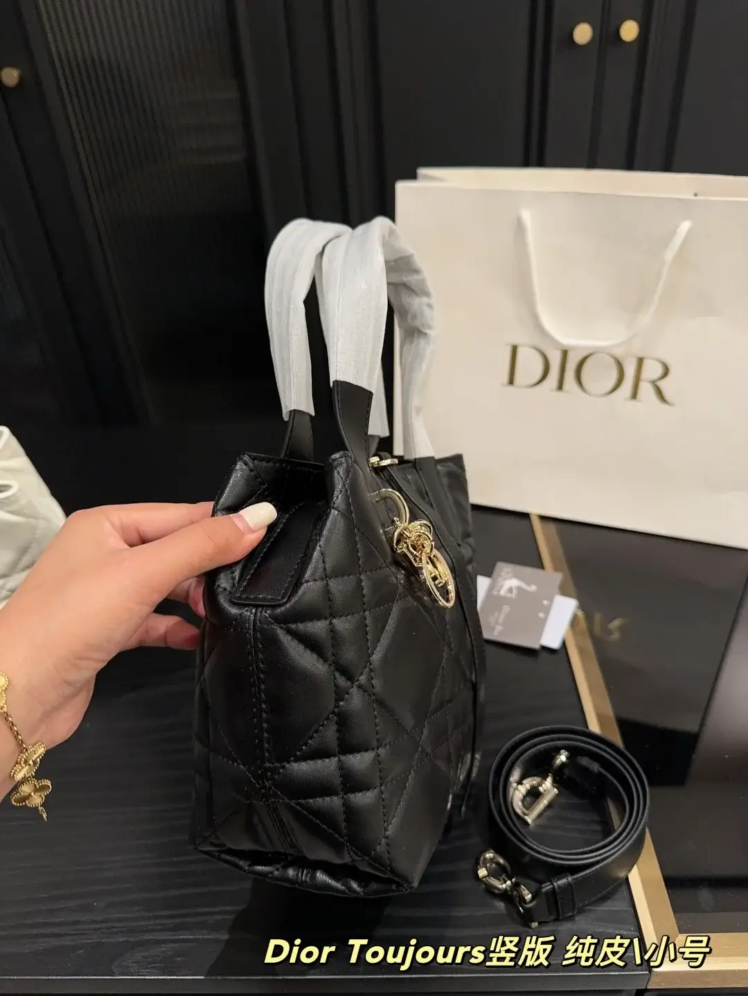 D new arrival Toujours bag size: 17*18cm - image 14