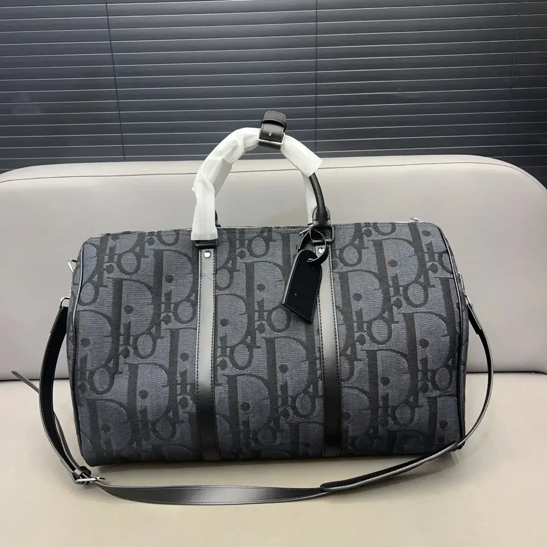 D new arrival traval bag size : 28 x 50 cm - image 12