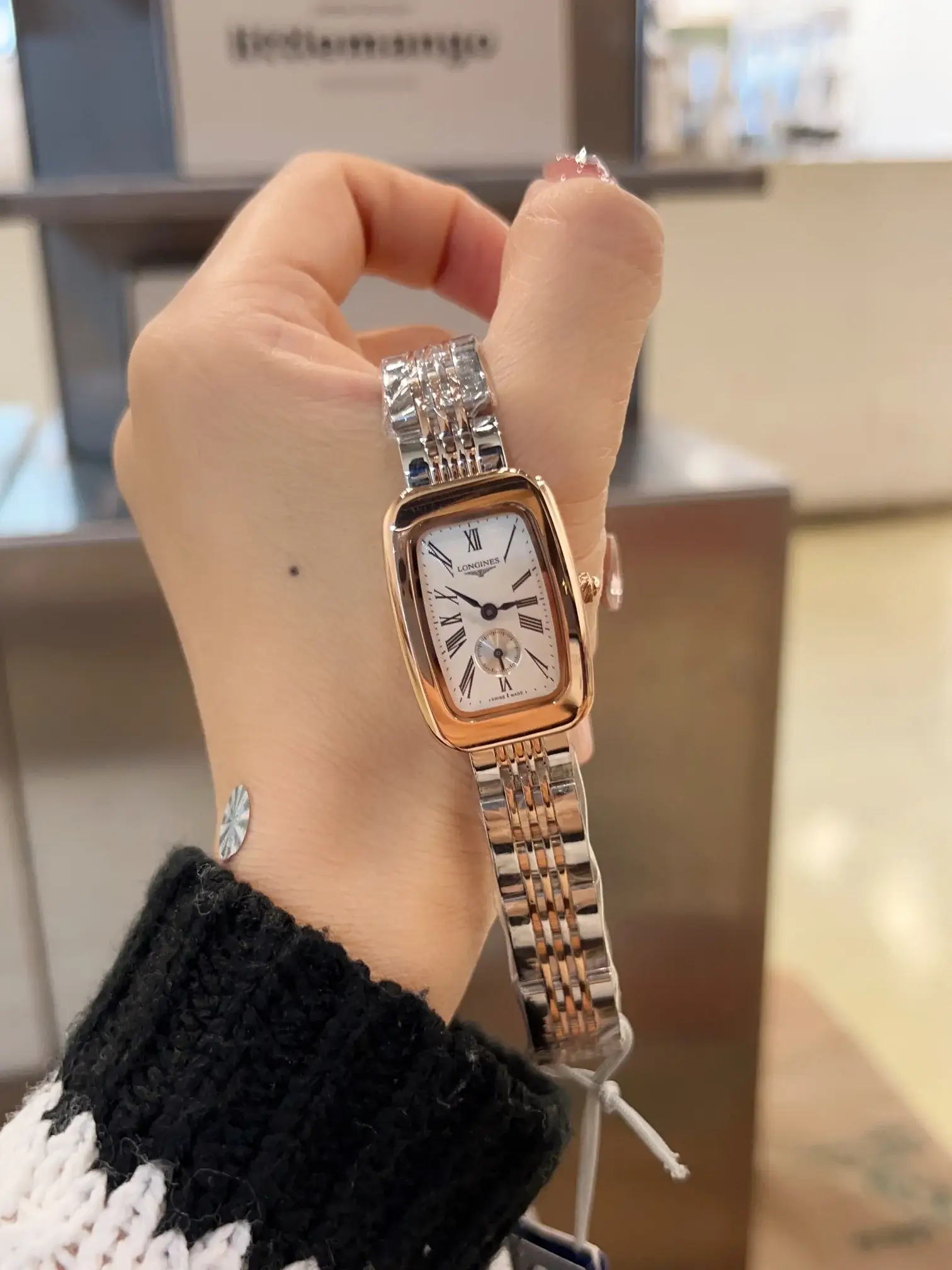 LONG new arrival women watches - image 10