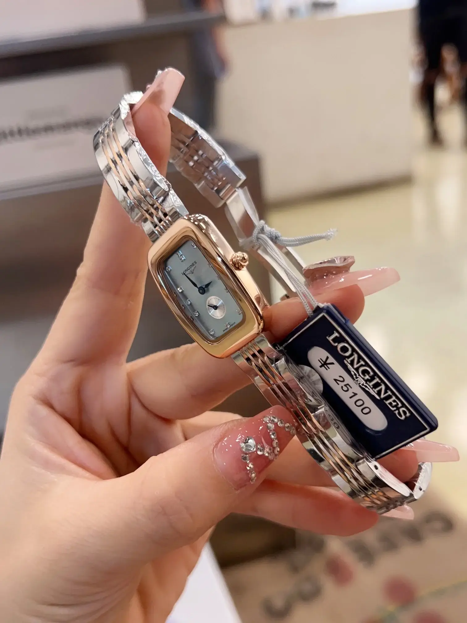 LONG new arrival women watches - image 17