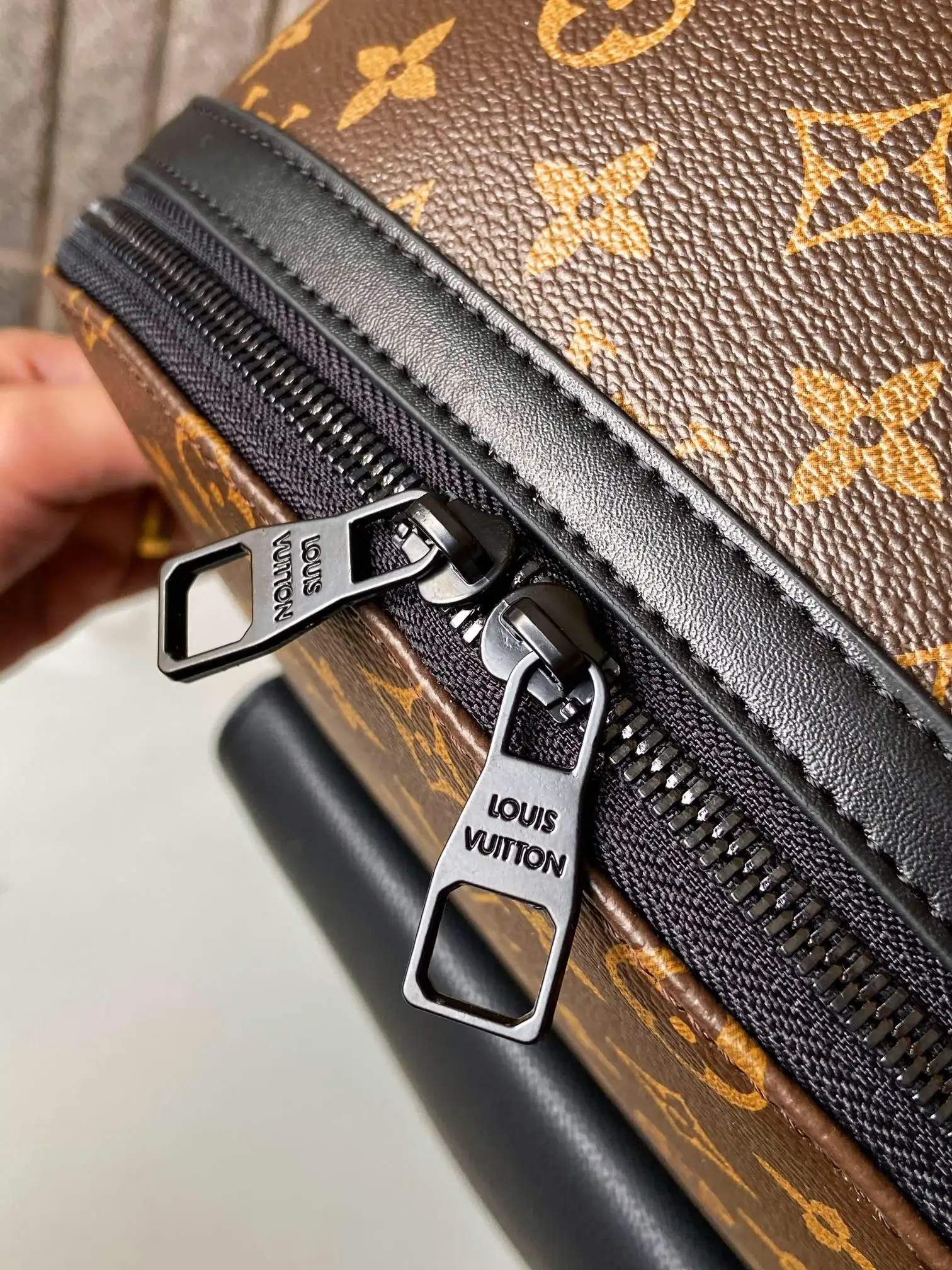 Louis new arrival e::2e::±Aerogram backpack bag size : 43 x 30 x 14 cm - View 17