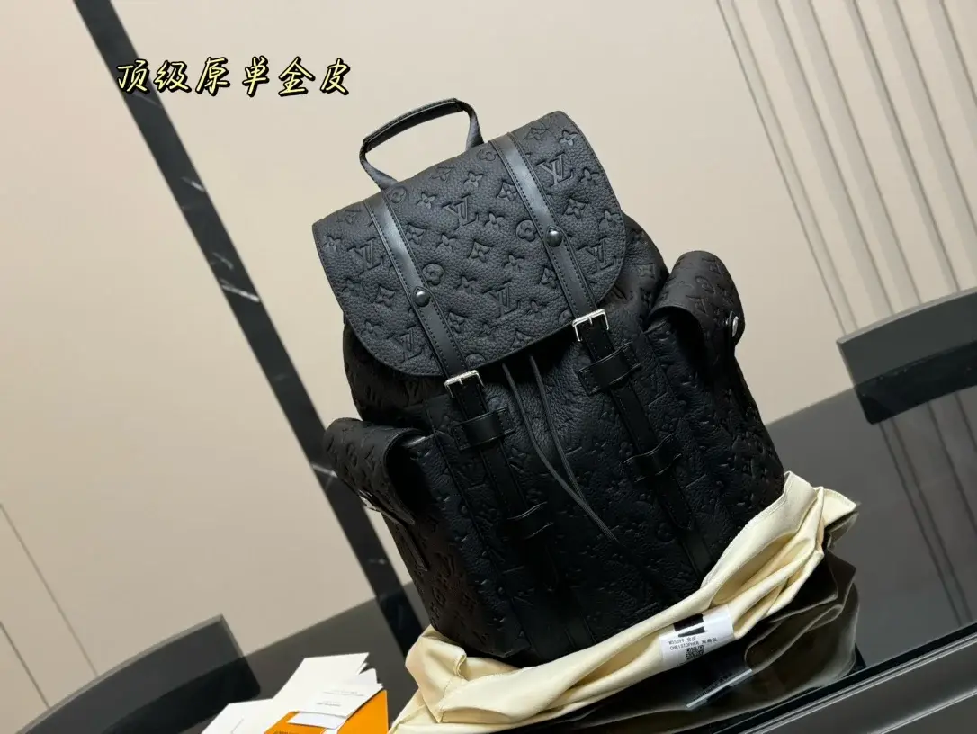 louis new arrival leather backpack bag size:33*43 cm - image 10