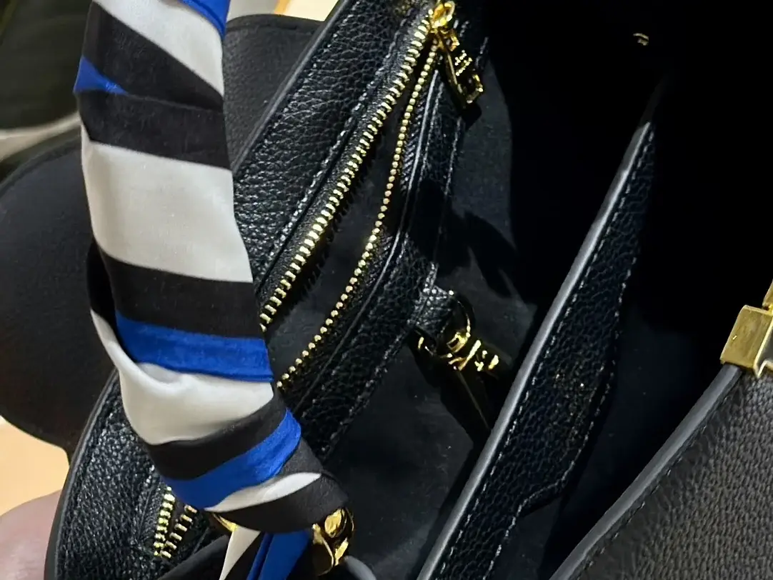 Louis capucines new arrival bag 05 - image 16