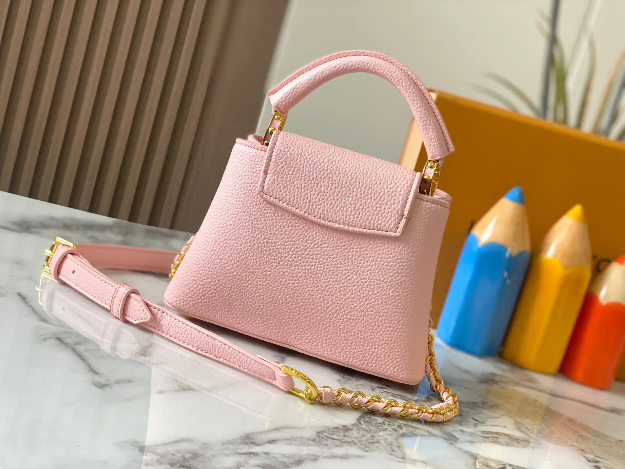 Louis Milky Way Capucines BB  Taurillon leather M23082 size: 21×14×8cm - image 6