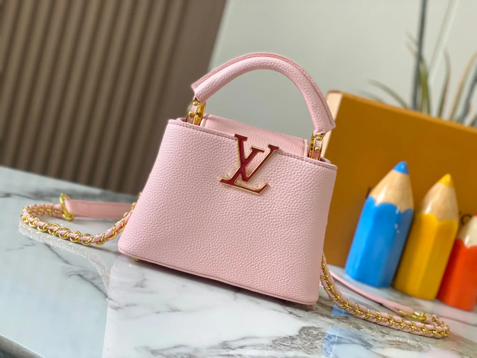 Louis Milky Way Capucines BB  Taurillon leather M23082 size: 21×14×8cm - image 5
