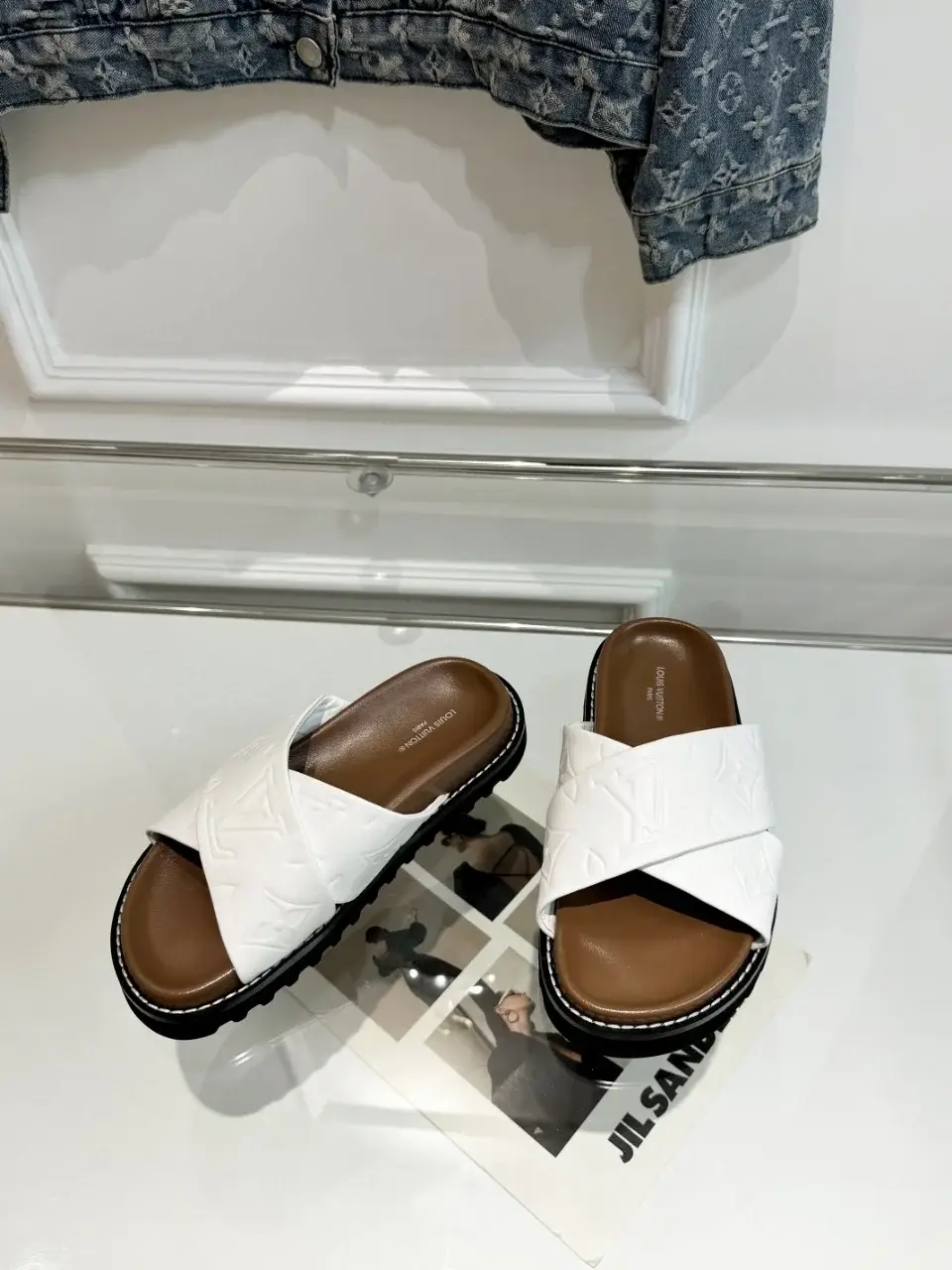 Louis new arrival summer slippers men women - image 15