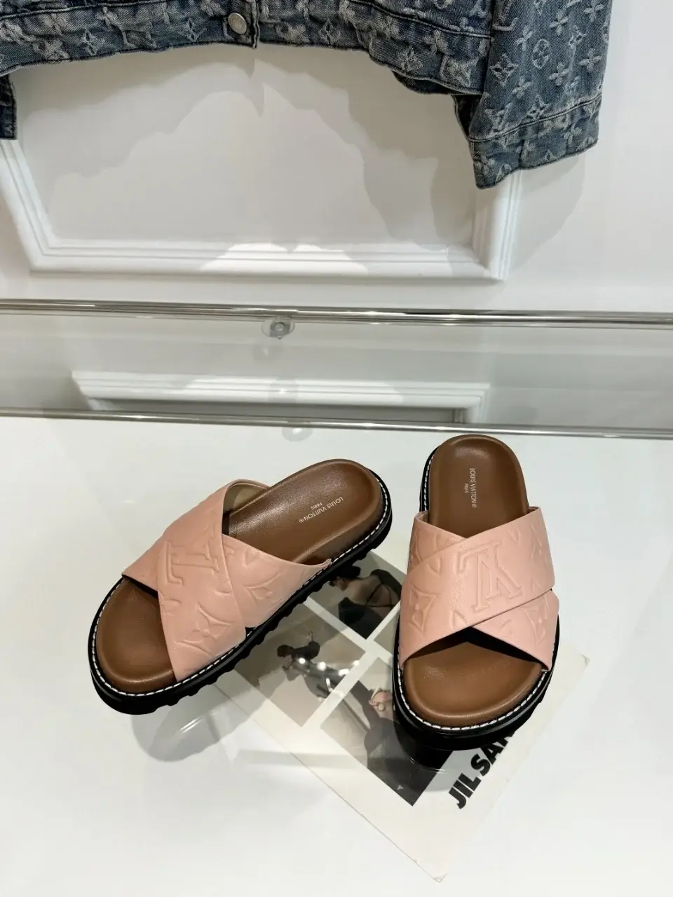 Louis new arrival summer slippers men women - image 4