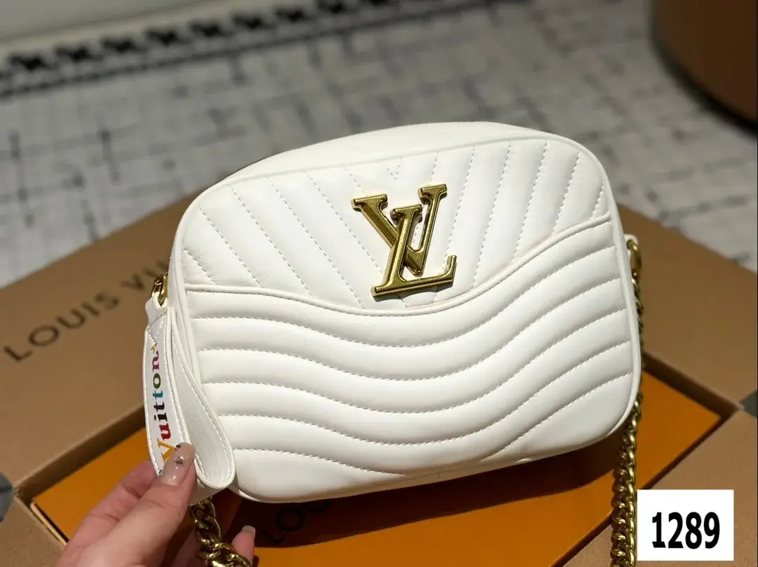 Louis new arrival wave bag size: 23 cm - image 3