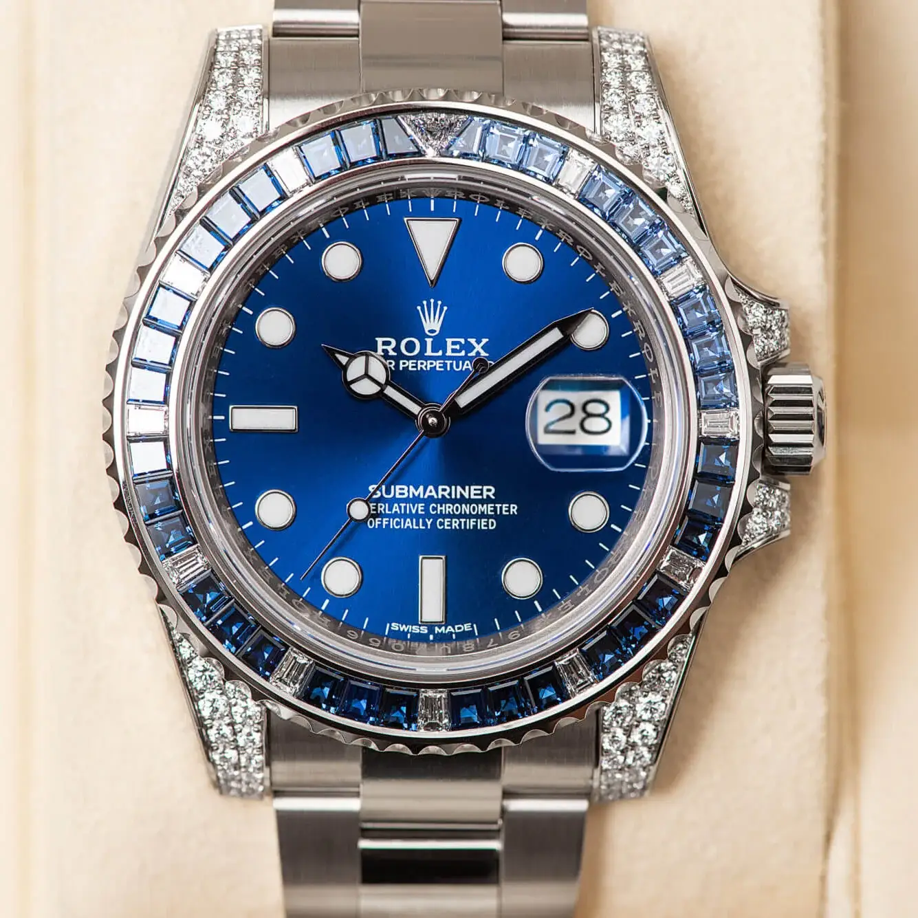 Rlx Submariner Date 116659 SABR 18K White Gold Diamonds Sapphires UNWORN - image 14