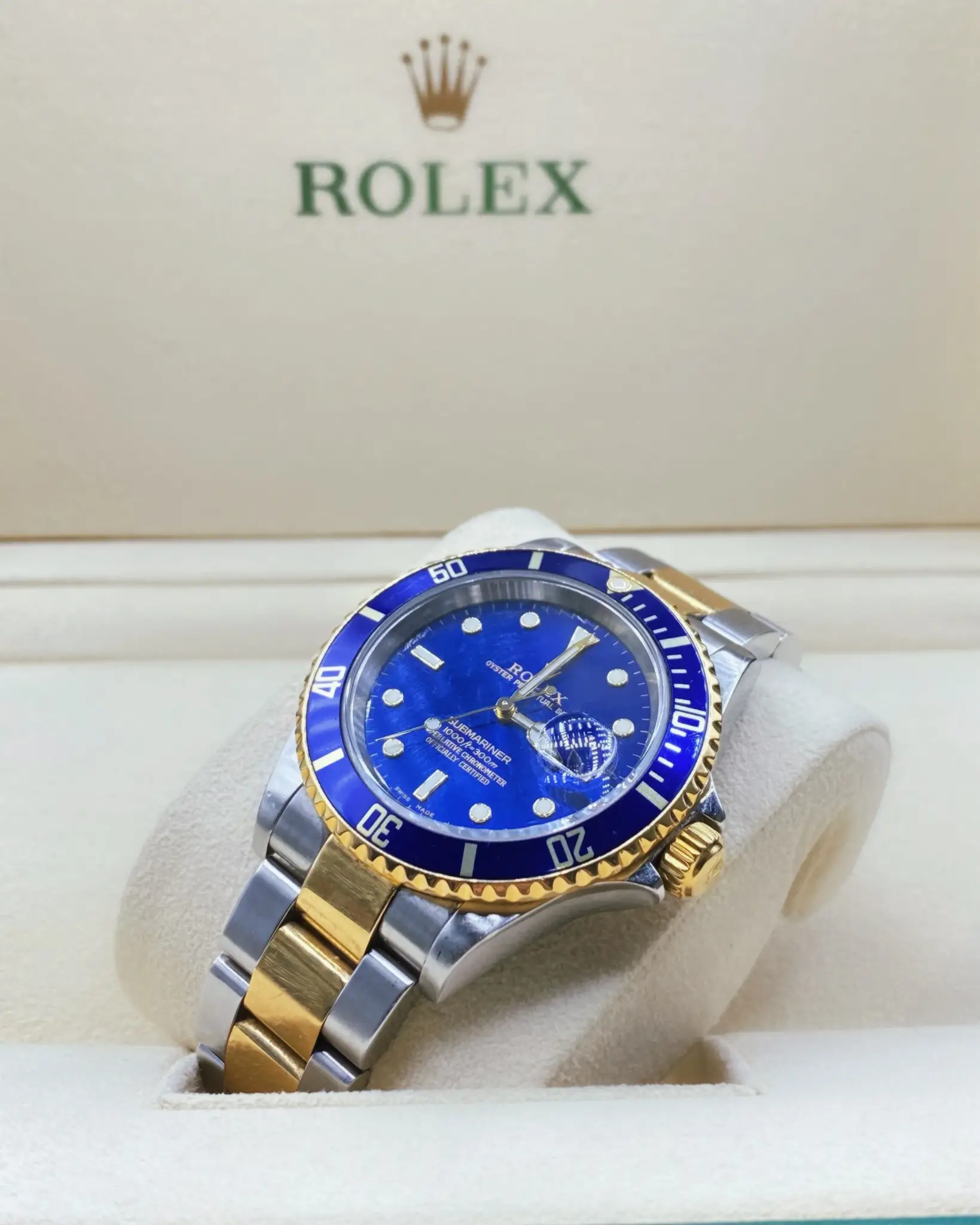 Rlx Submariner, Two-Tone, Blue Bezel and Dial 116613 - image 10