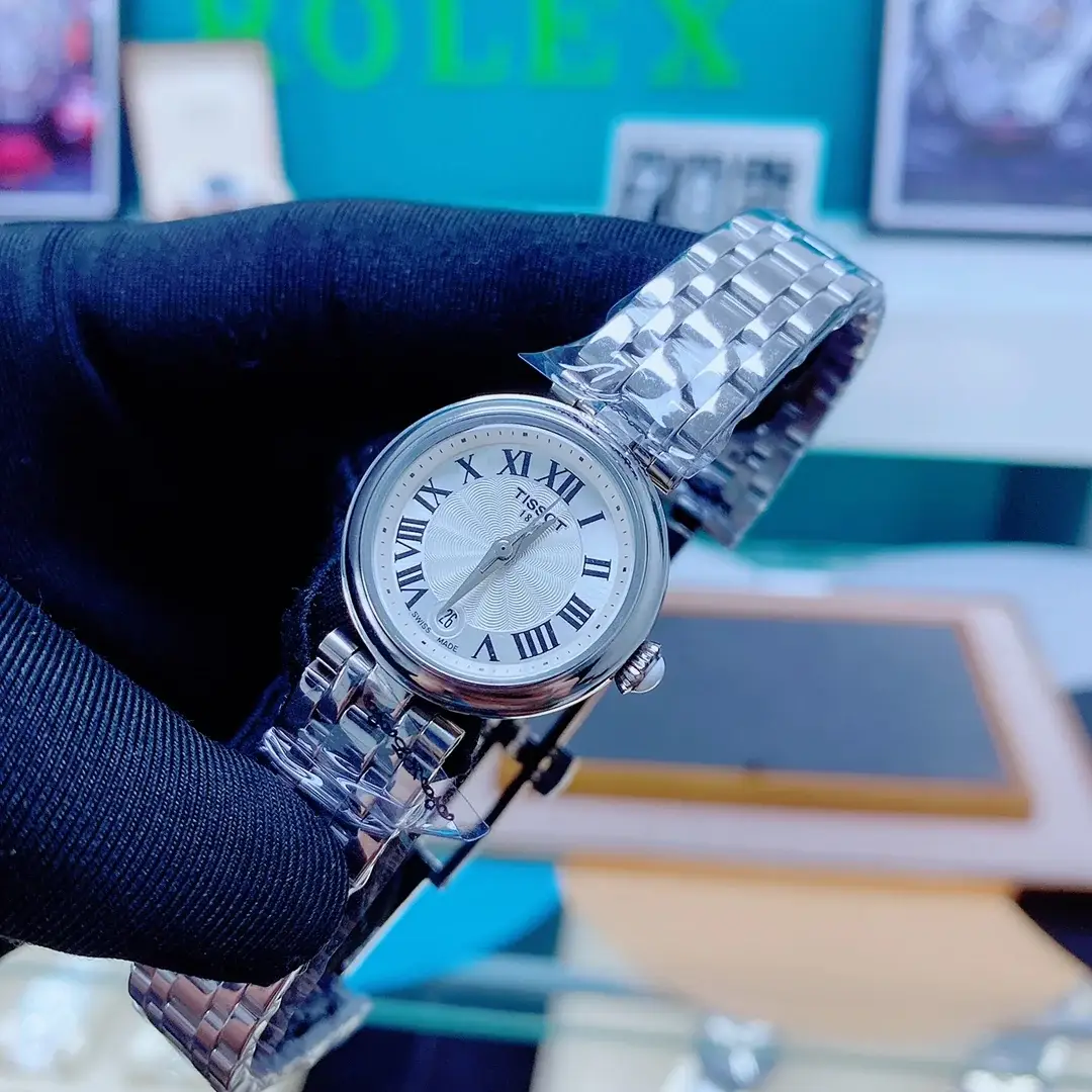 Tis new arrival women watches T126.010 - image 10