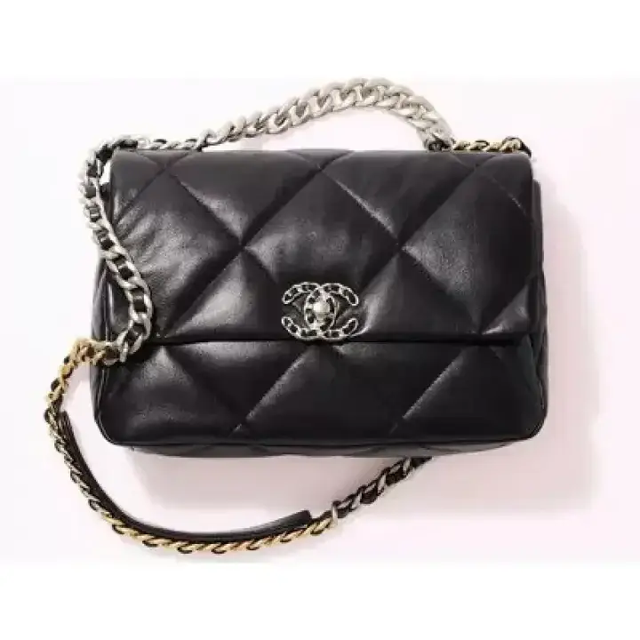 CC 19 LARGE HANDBAG - image 1