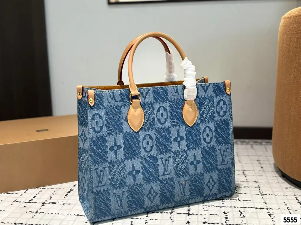 Louis new arrival Onthego denim tote bag size: 35*28*14 cm - image 1