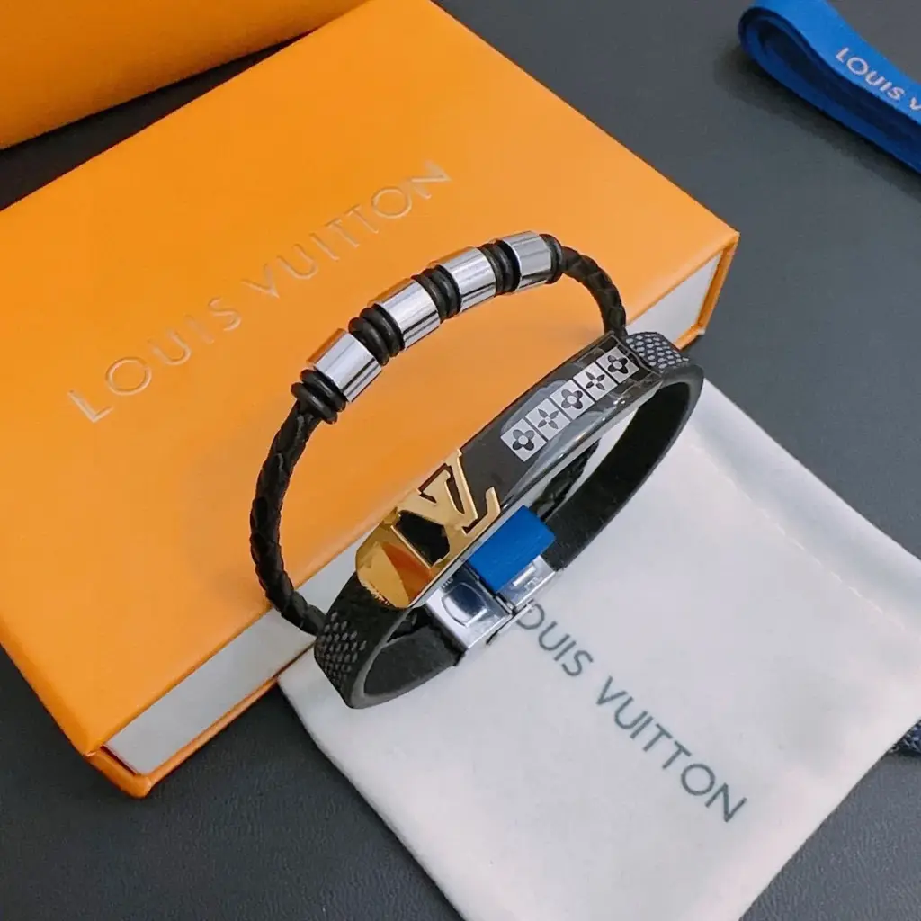 Lv New Arrival Bracelet 0010-22cm-ajustable - image 1